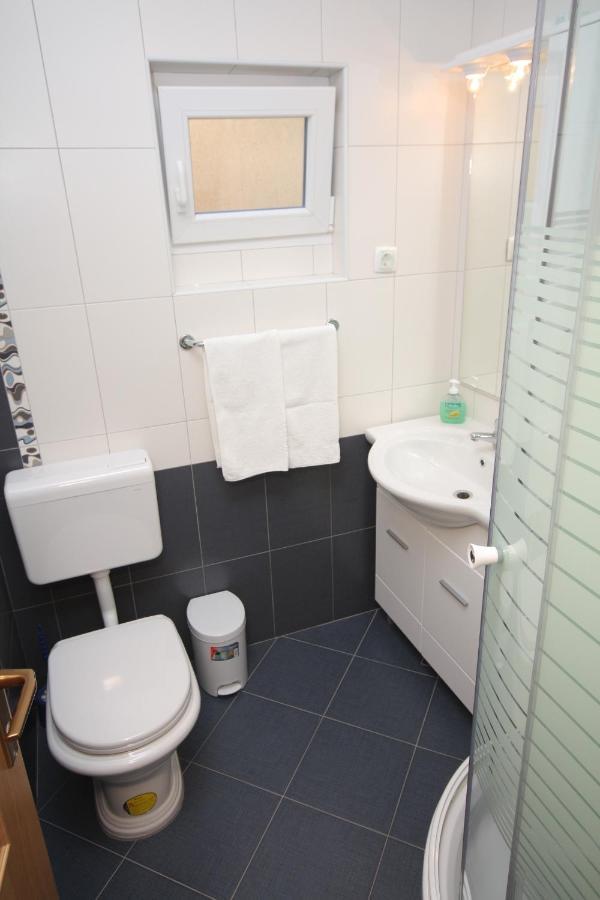 Apartments With A Parking Space Baska Voda, Makarska - 2709 Extérieur photo